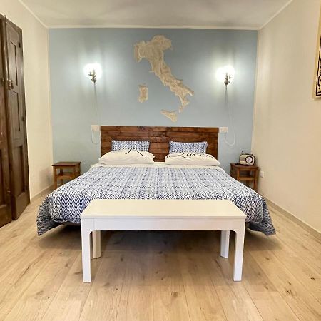 Trevisani Central Station Apartment Бари Экстерьер фото