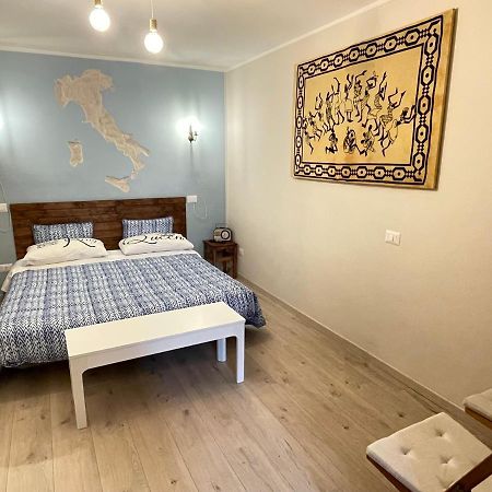 Trevisani Central Station Apartment Бари Экстерьер фото